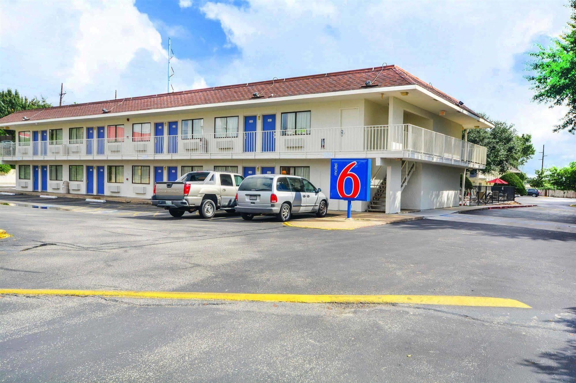 Motel 6-Huntsville, Tx Exterior photo